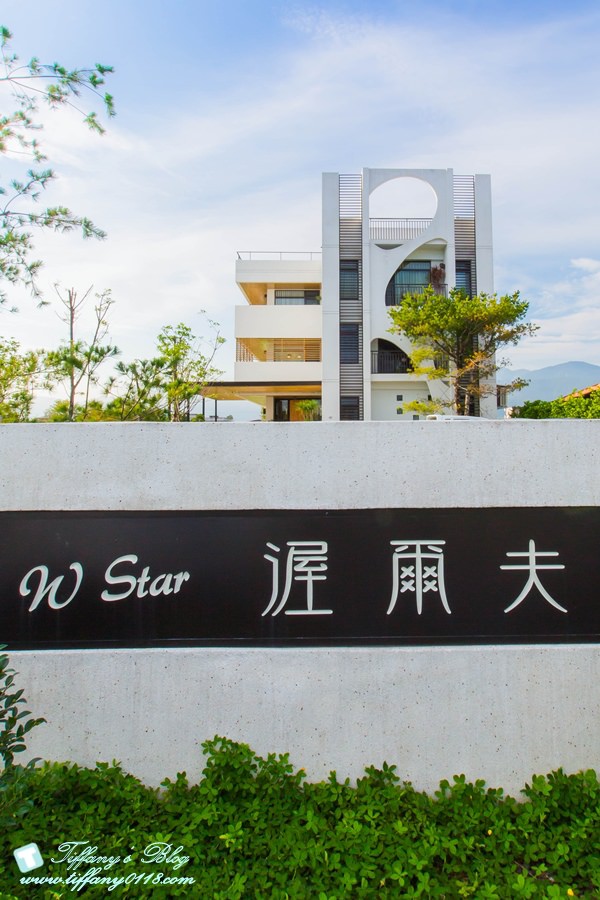 『宜蘭民宿‧冬山』♥ 有電梯跟盪鞦韆的時尚設計感民宿–W Star渥爾夫。適合親子入住跟包棟喔!! 『宜蘭民宿‧冬山』♥ 有電梯跟盪鞦韆的時尚設計感民宿–W Star渥爾夫。適合親子入住跟包棟喔!!