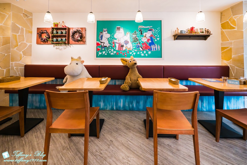 [台北美食]嚕嚕米主題餐廳Moomin Cafe/餐點好吃環境舒適還有嚕嚕米玩偶可拍照(附午餐菜單)