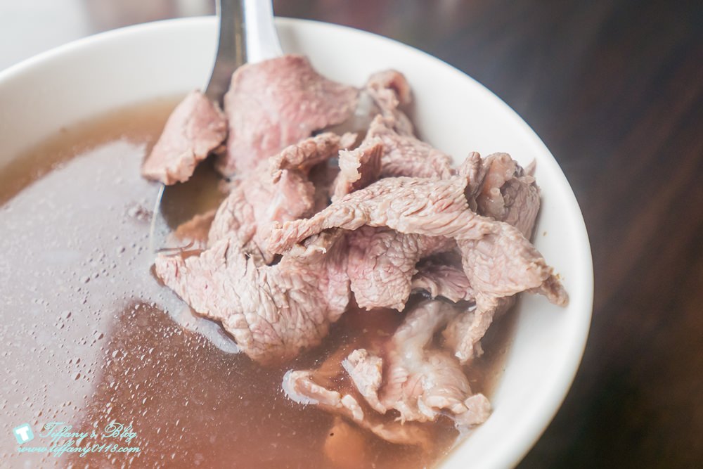 [台南美食]億哥牛肉湯/24小時營業的台南牛肉湯(附完整菜單)/還有賣牛肉火鍋
