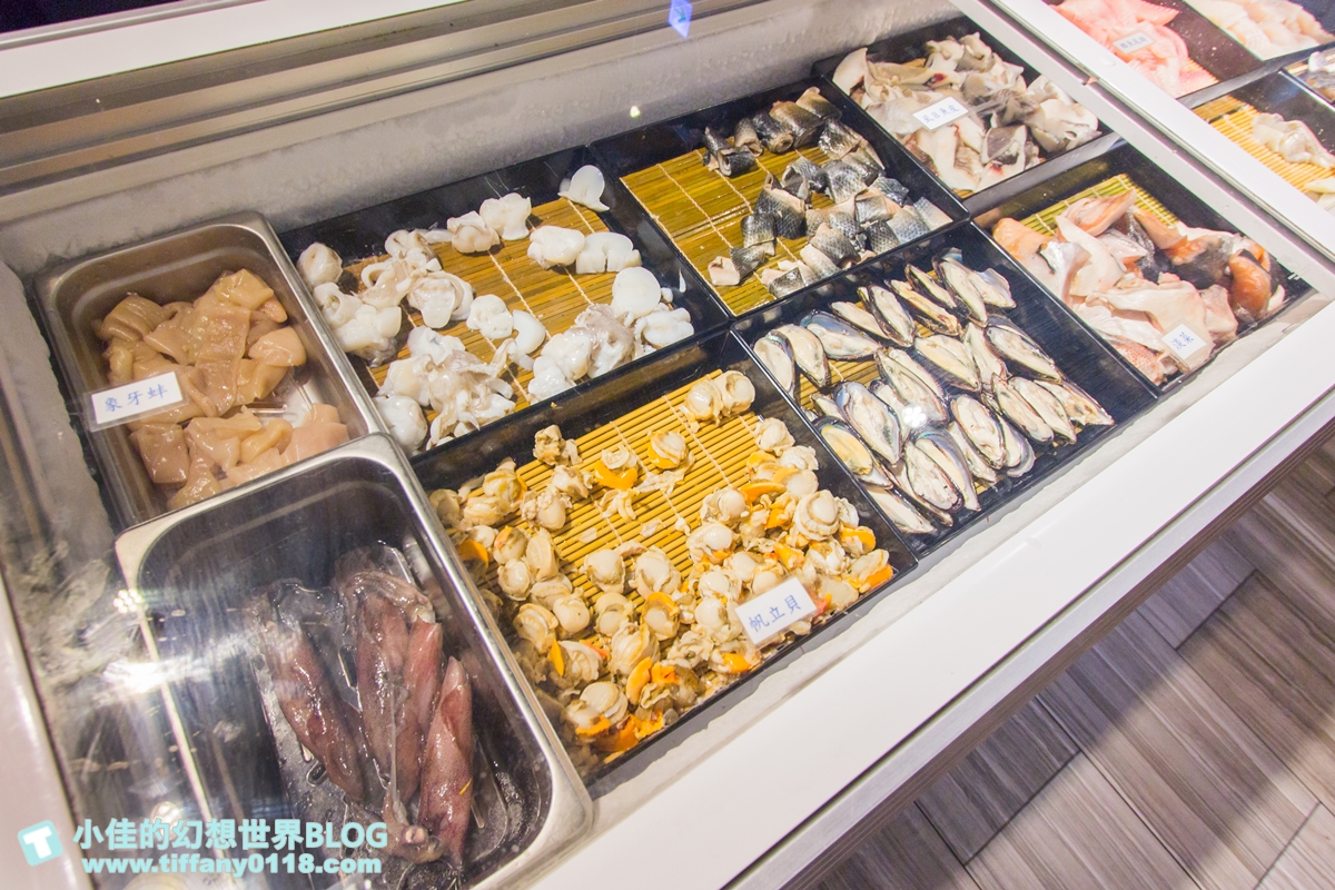 [台北火鍋推薦]嗨蝦蝦百匯鍋物吃到飽/火鍋+生魚片+熟食，超過百種食材任你吃到飽
