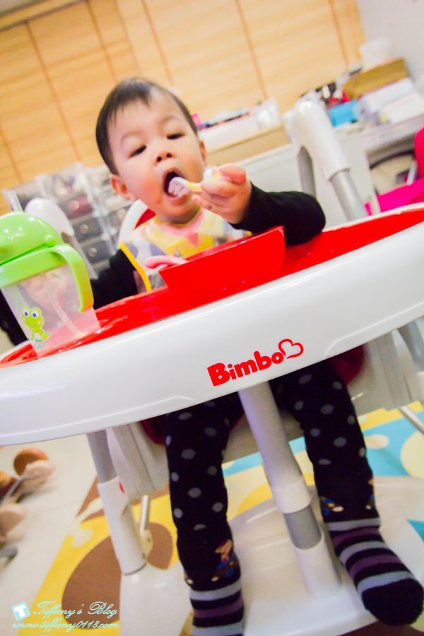 育兒♥ Bimbo兒童餐桌椅。給家中小小孩一個專屬的吃飯小天地