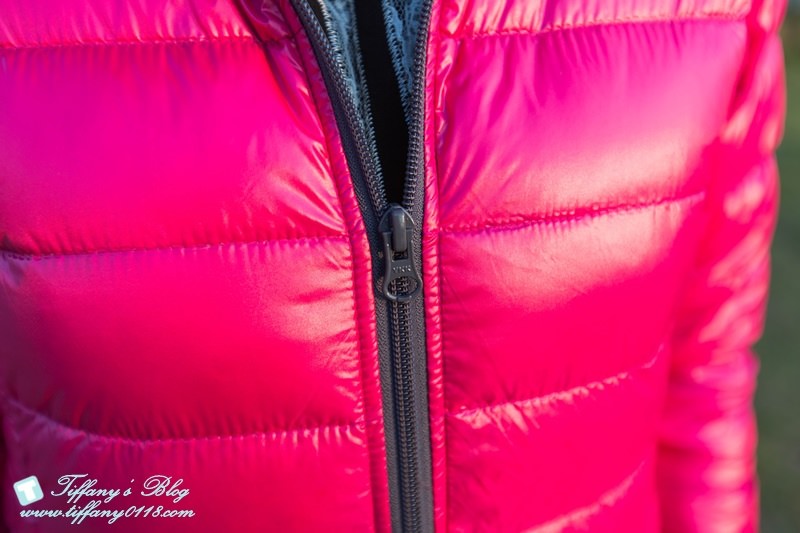 『穿搭‧外套』♥ IBS極輕量輕羽絨外套。讓全家大小可以溫暖過冬的保暖好夥伴!!