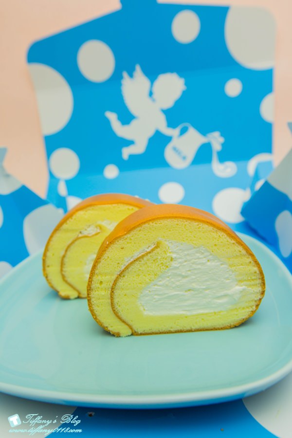 [甜點‧蛋糕] 亞尼克彌月蛋糕。十勝生乳捲讓不愛吃甜食的我也愛上的絕妙好滋味!!